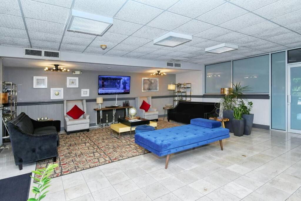 Waterfront, Pool, Tiki Bar & Grill, Gym, Location! Appartamento Sarasota