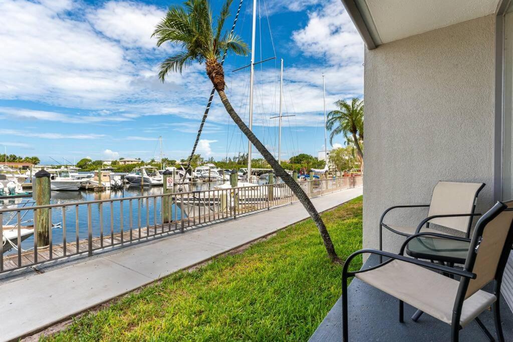 Appartamento Waterfront, Pool, Tiki Bar & Grill, Gym, Location! Sarasota